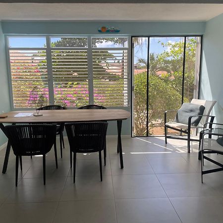 Kas Di Bami A-186 Op Seru Coral Resort - Ruim Appartement Met Groot Zwembad En Tropische Tuin Вилемстад Екстериор снимка