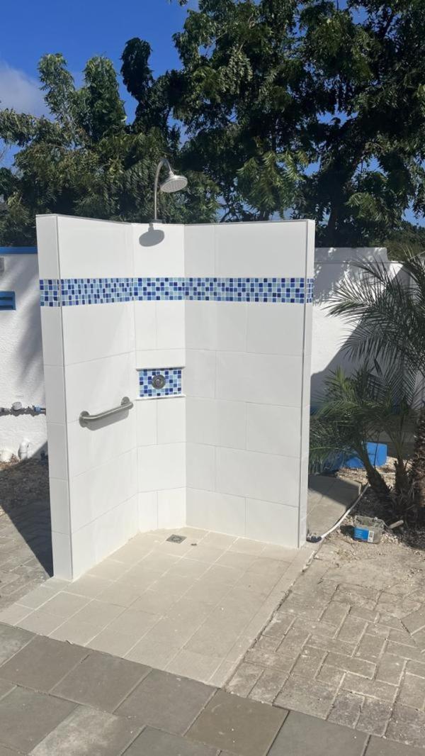 Kas Di Bami A-186 Op Seru Coral Resort - Ruim Appartement Met Groot Zwembad En Tropische Tuin Вилемстад Екстериор снимка